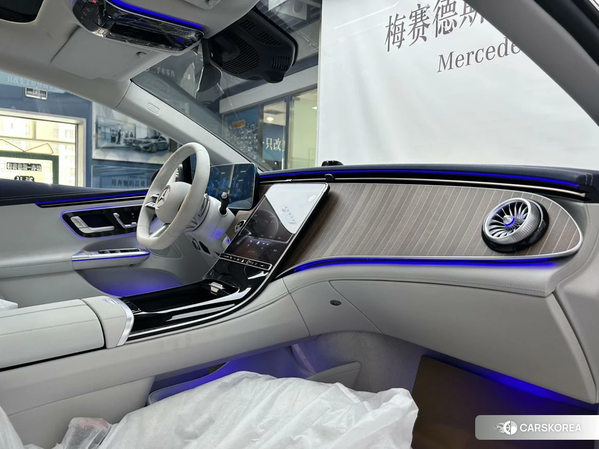 Mercedes-Benz EQE id 4452859 из Китая 18