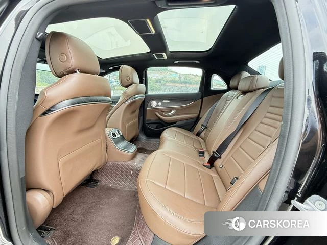 Mercedes-Benz E-class id 4271593 из Китая 8