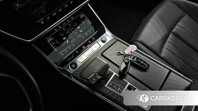 Audi A6 (C8) id 4186253 из Кореи 33