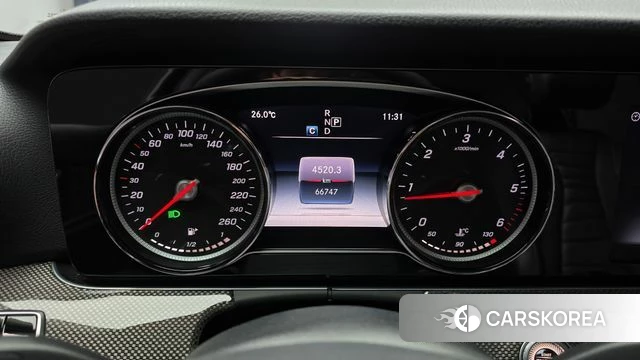 Mercedes-Benz E-Class W213 id 4318182 из Кореи 18