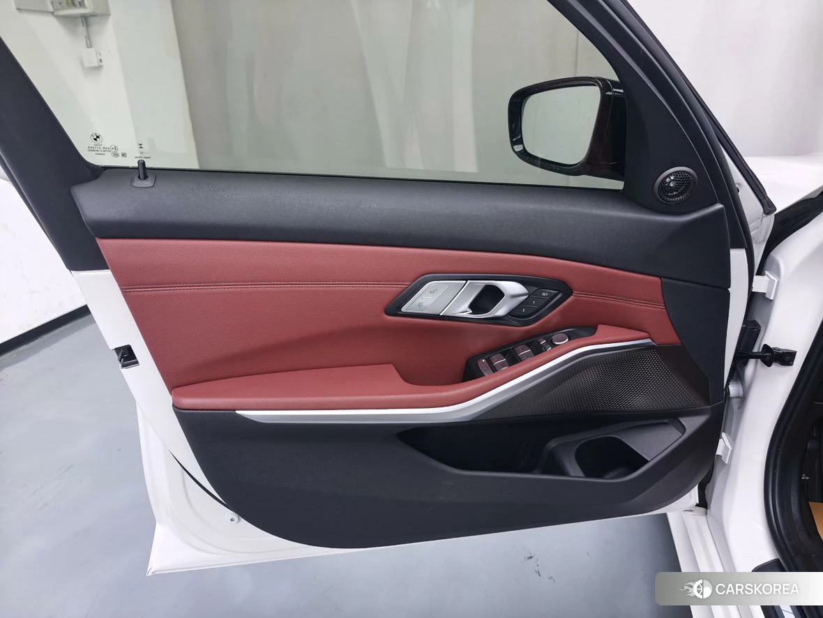 BMW 3 series id 4454276 из Китая 20