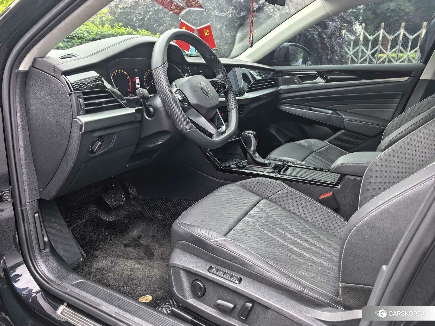 Volkswagen Passat id 4420249 из Китая 17