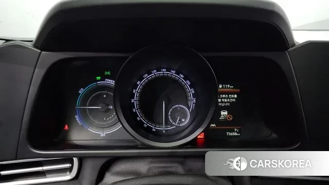 Hyundai Avante Hybrid (CN7) id 3645767 из Кореи 18