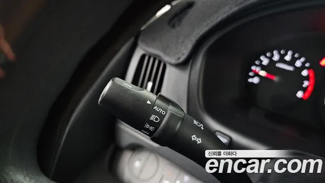 Hyundai The New Grand Starex id 2756650 из Кореи 18