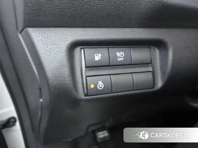 Nissan Leaf (ZE1) id 3636336 из Кореи 18