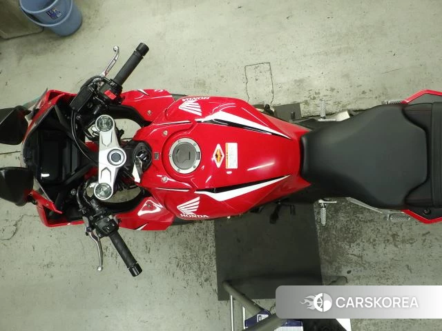 Проданный Honda CBR650R id 4006181 из Японии, фото 22