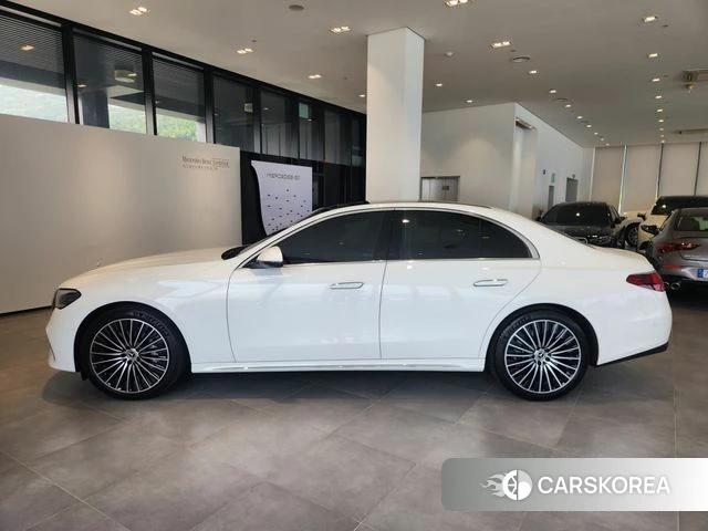 Mercedes-Benz E-Class W214 id 4589747 из Кореи 18