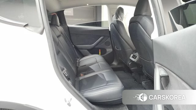 Tesla Model Y id 4474766 из Кореи 33