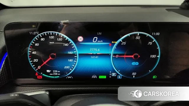 Mercedes-Benz EQB X243 id 3740360 из Кореи 18