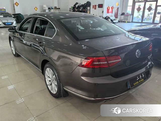 Volkswagen Magotan id 4208771 из Китая 8