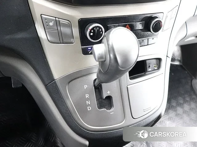 Hyundai The New Grand Starex id 3275542 из Кореи 18