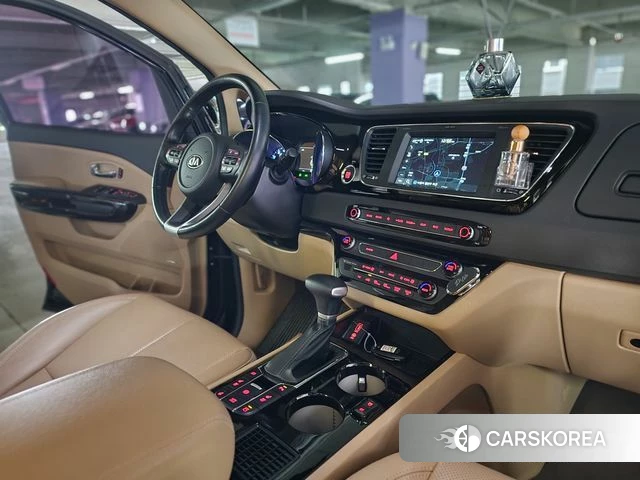 Kia The New Carnival id 4397201 из Кореи 18