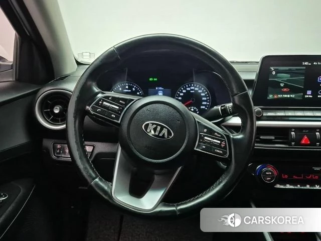 Kia Come New K3 id 3893959 из Кореи 16