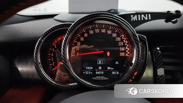 Mini Cooper S id 3029242 из Кореи 18