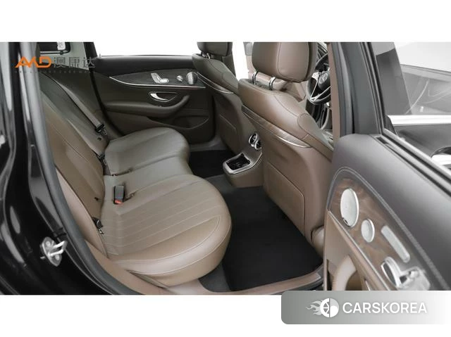 Mercedes-Benz E-class id 4277752 из Китая 8