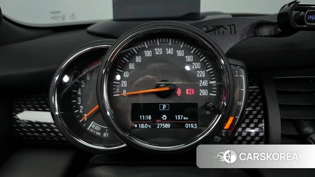 Mini Cooper S Convertible id 3936347 из Кореи 18