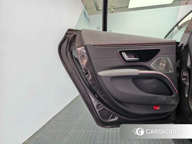 Mercedes-Benz EQS id 4259578 из Китая 20