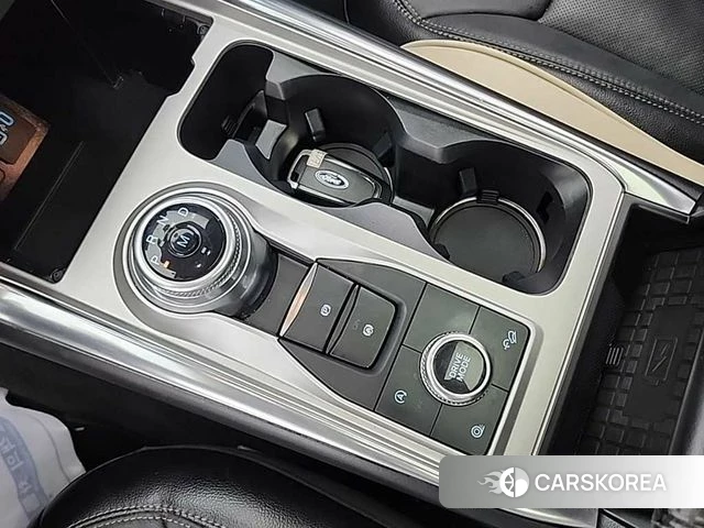 Ford Explorer 6th Generation id 4562808 из Кореи 18