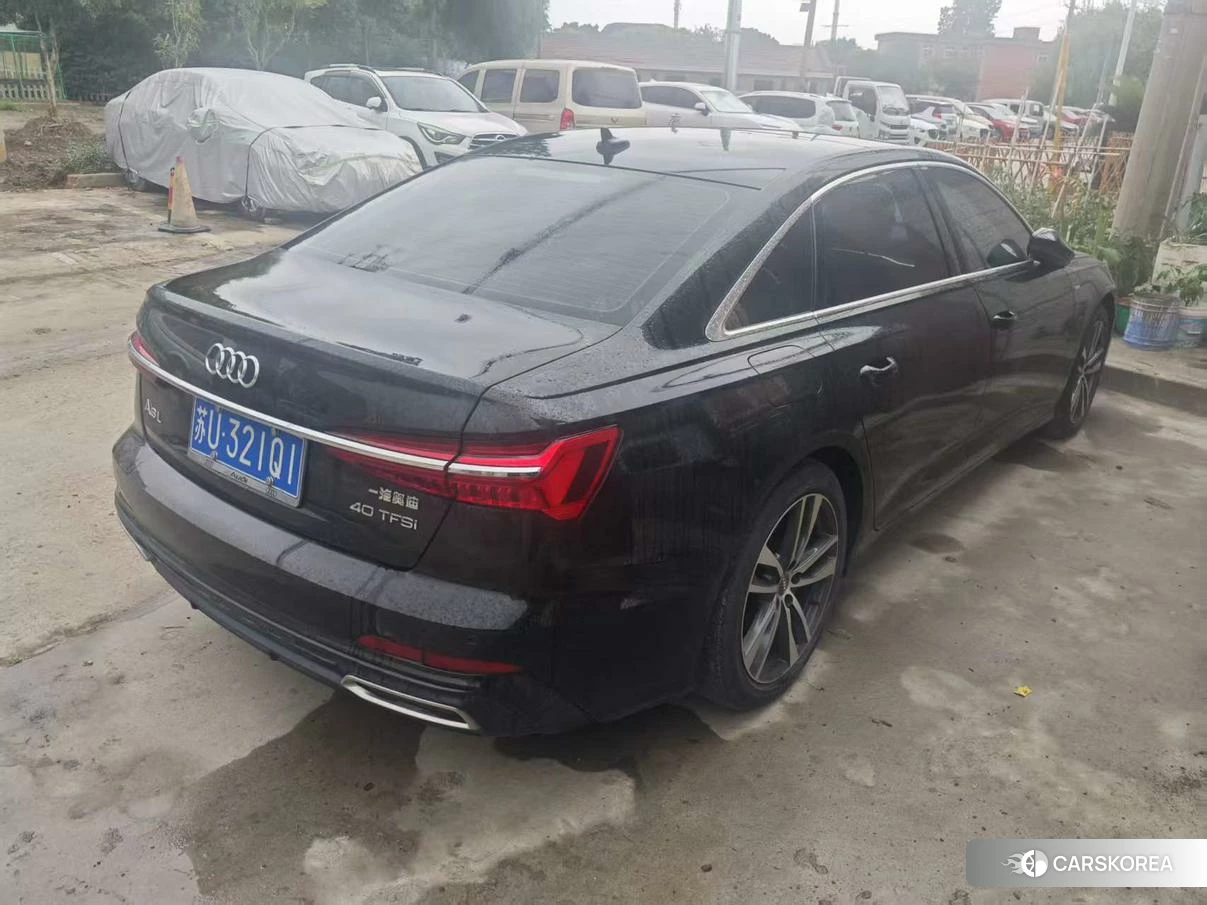 Audi A6L id 4473418 из Китая 8