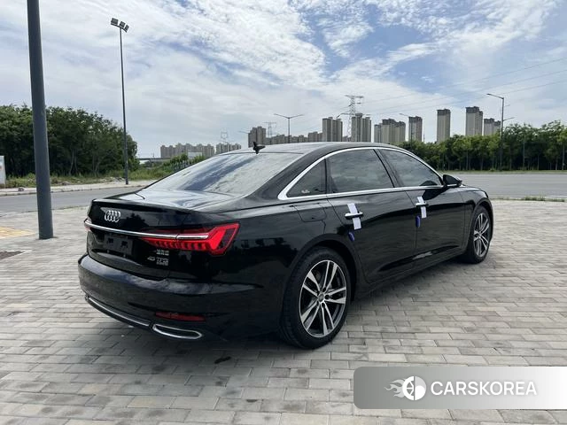 Audi A6L id 4278550 из Китая 13