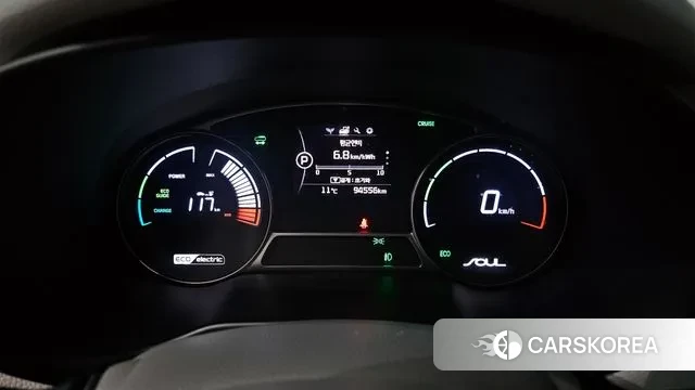 Kia Soul EV id 3386170 из Кореи 18