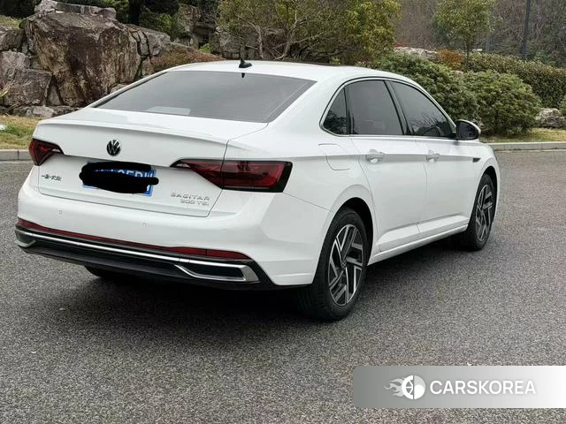 Volkswagen Sagitar id 4238381 из Китая 9