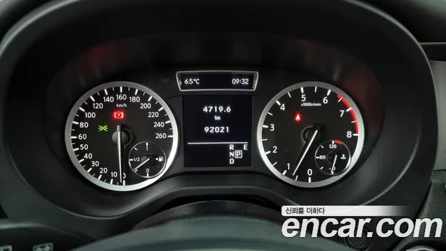 Infiniti Q30 id 2247070 из Кореи 18