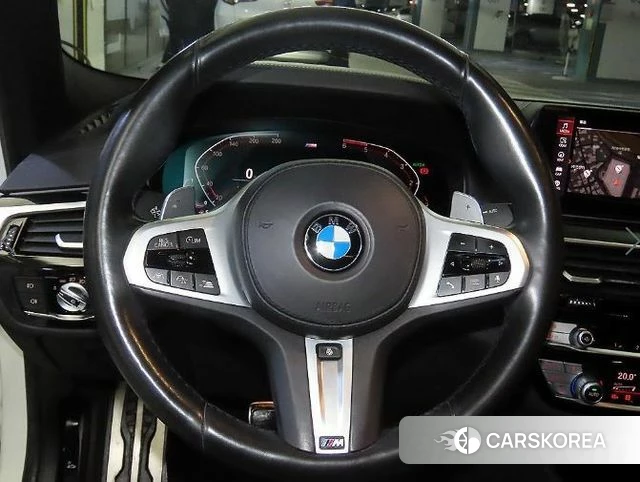 BMW 5 Series (G30) id 4402722 из Кореи 18