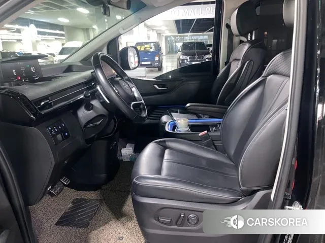 Hyundai Staria id 3329059 из Кореи 17