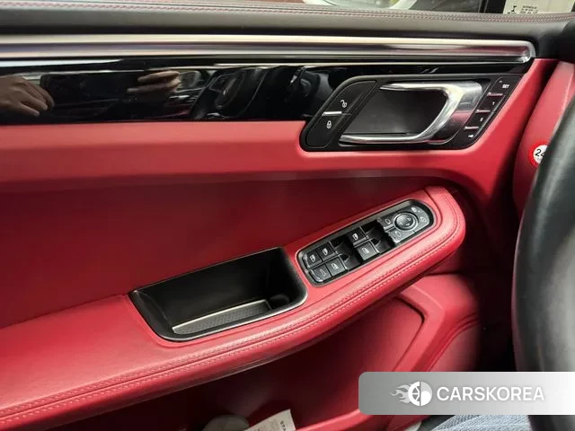 Porsche Macan id 3622629 из Кореи 8