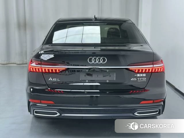 Audi A6L id 4265997 из Китая 11