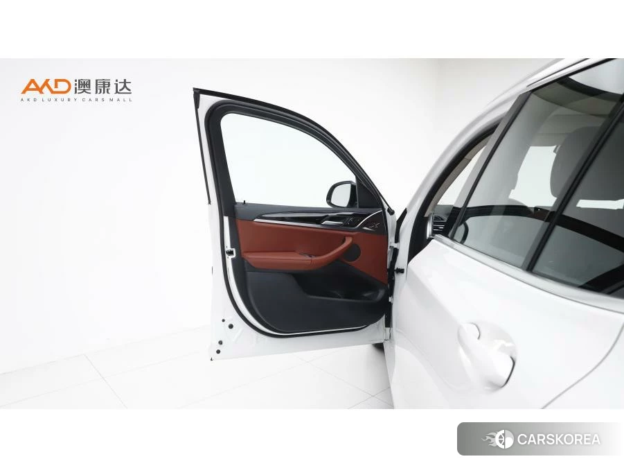BMW X3 id 4452303 из Китая 8