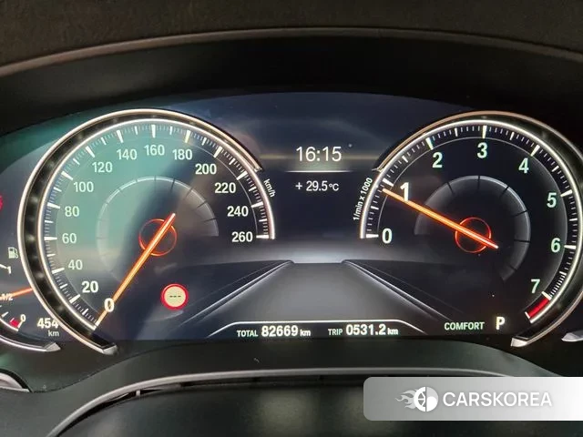 BMW 5 Series (G30) id 3045663 из Кореи 16