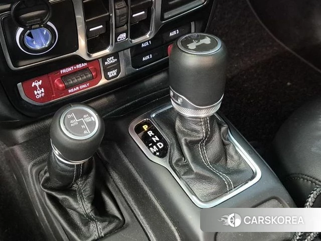 Jeep Wrangler (JL) id 4194376 из Кореи 16