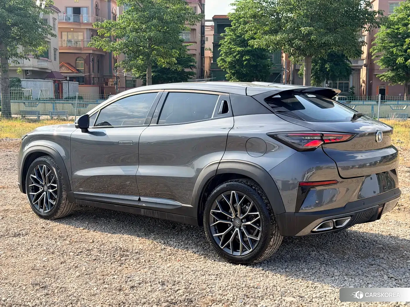 Chang'an Changan UNI-T id 4565258 из Китая 8