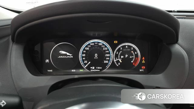 Jaguar XE id 4638145 из Кореи 28