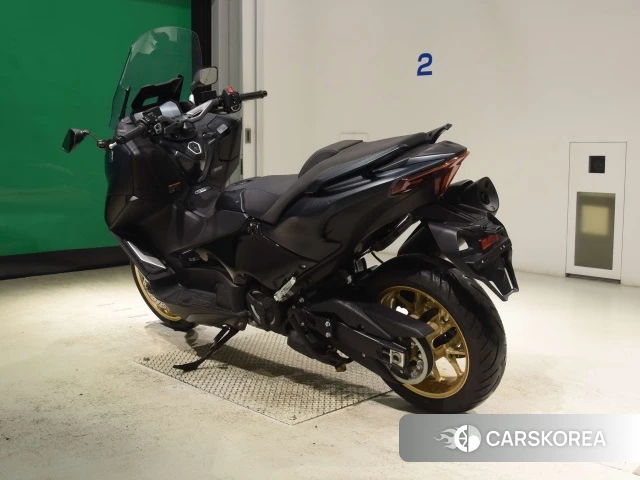 Yamaha T-MAX 560 TECH MAX id 4366781 из Японии 8