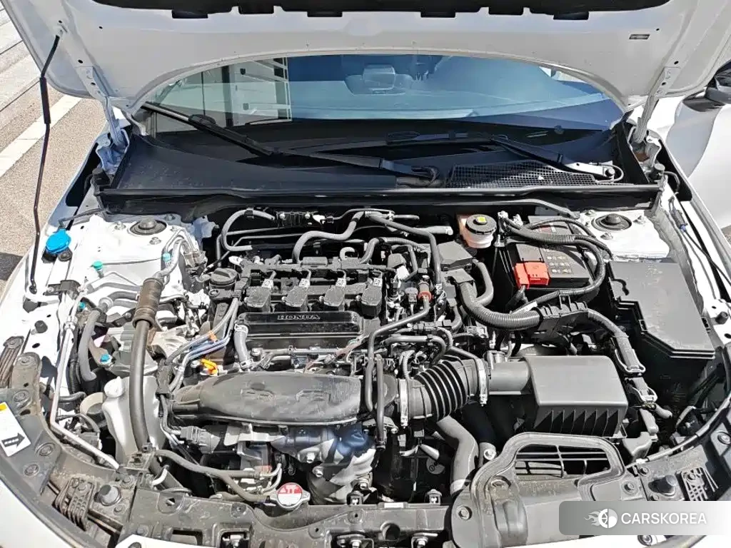 Honda Civic id 4553947 из Китая 8
