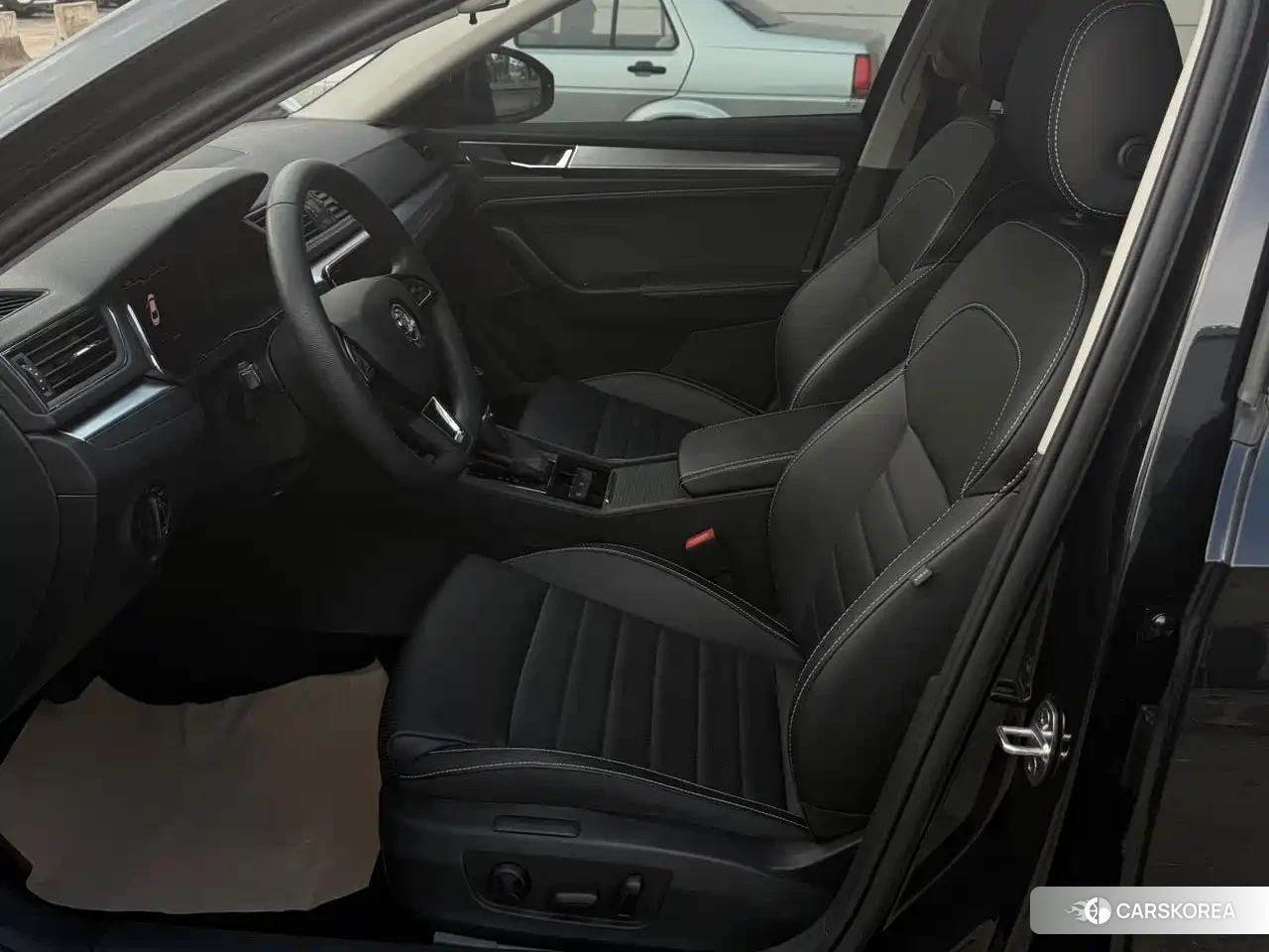 Skoda Superb id 4669292 из Китая 18