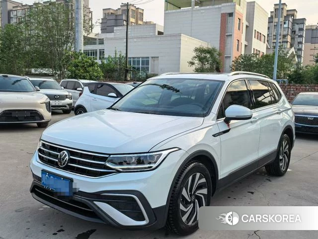 Volkswagen Tiguan L id 4290622 из Китая 8