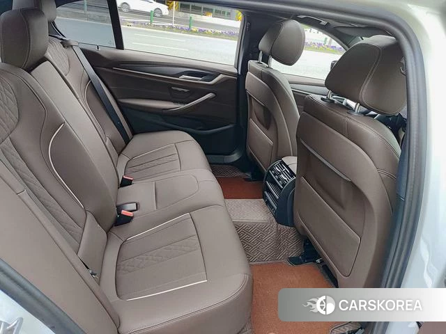 BMW 5 series id 4321268 из Китая 8