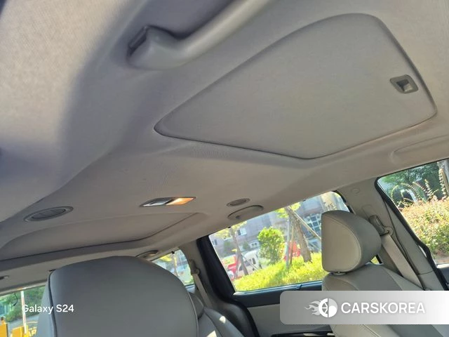 Kia All New Carnival id 4728244 из Кореи 18