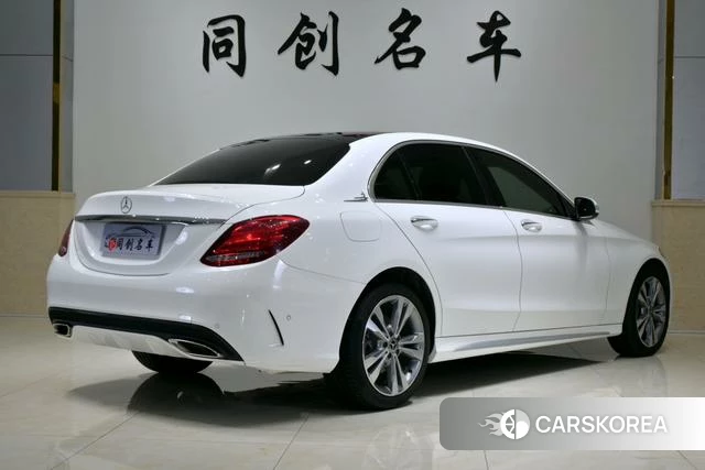 Mercedes-Benz Class C id 4210404 из Китая 21