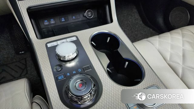 Genesis GV80 id 3896706 из Кореи 18