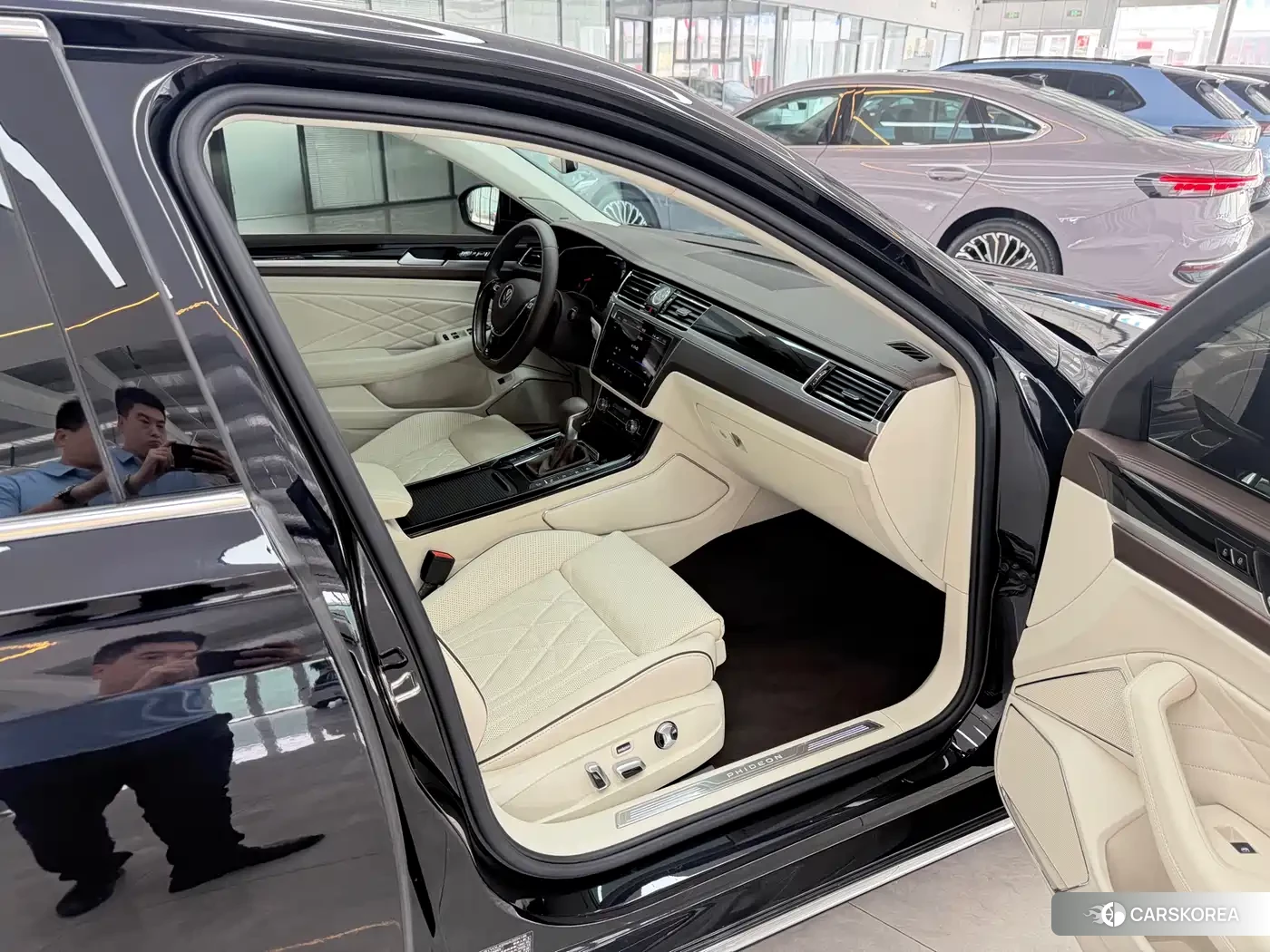 Volkswagen Phideon id 4538579 из Китая 15