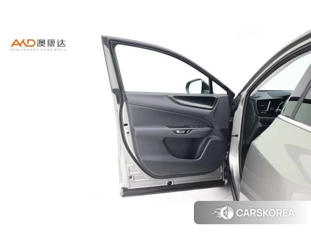 Lexus NX id 4238610 из Китая 8