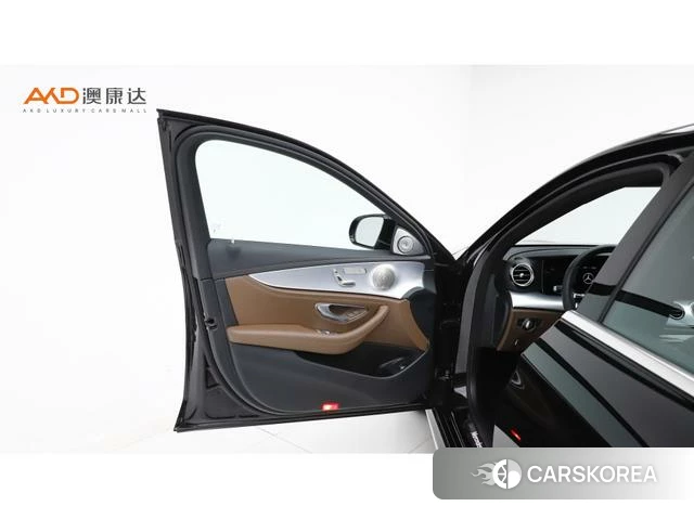 Mercedes-Benz E-class id 4256655 из Китая 8