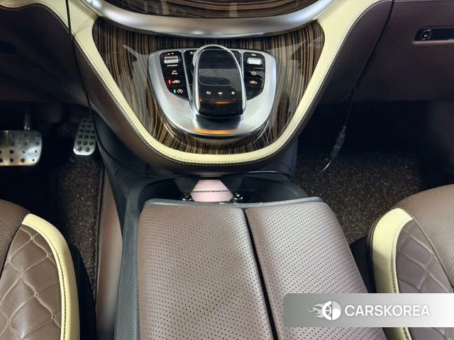 Mercedes-Benz V-class id 4239538 из Китая 8