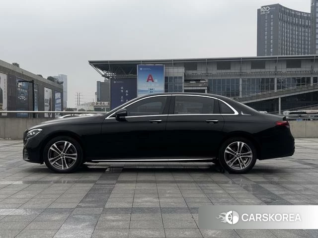 Mercedes-Benz E-class id 4259931 из Китая 19