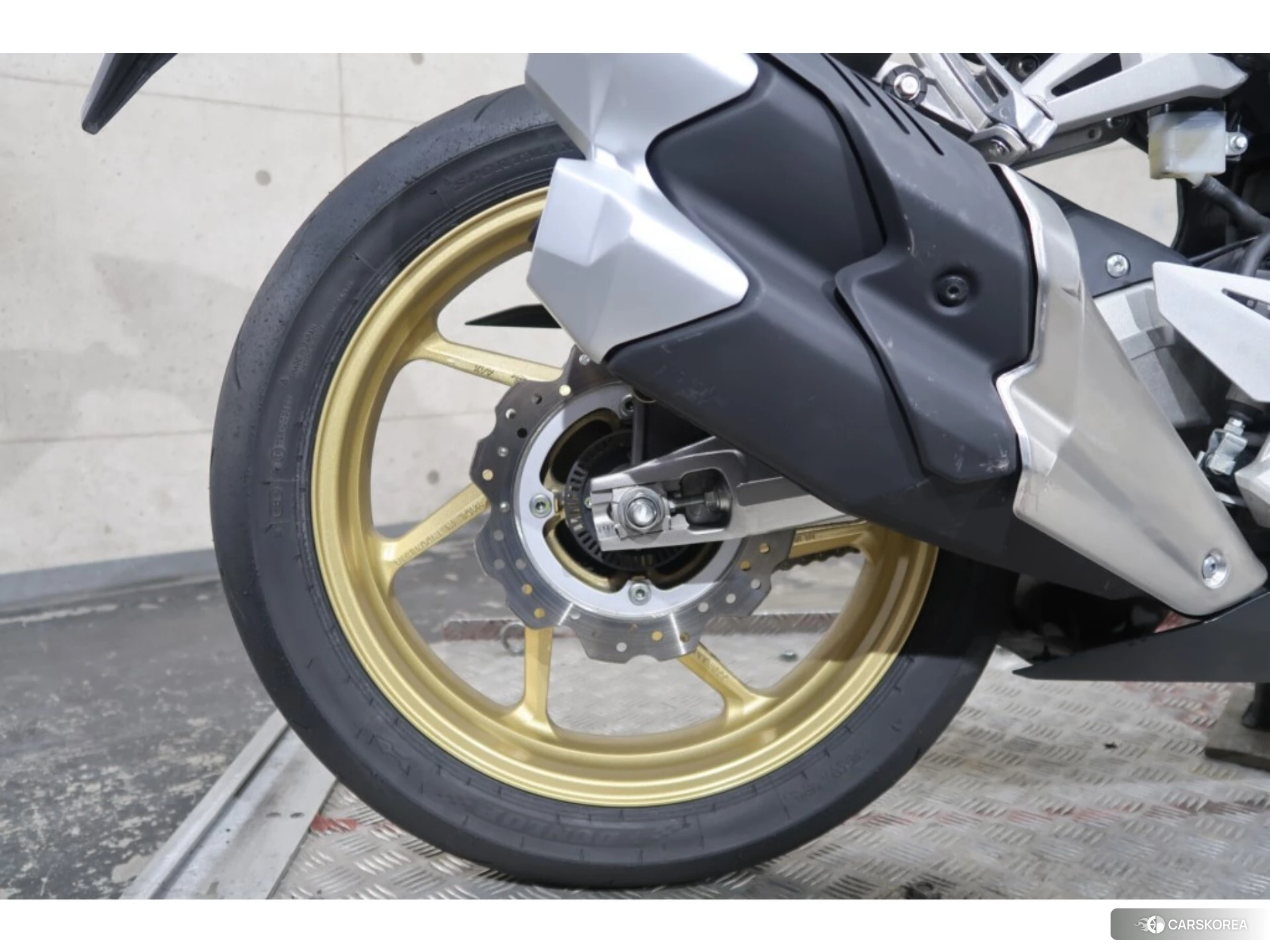 Honda CBR250R id 3947605 из Японии 8